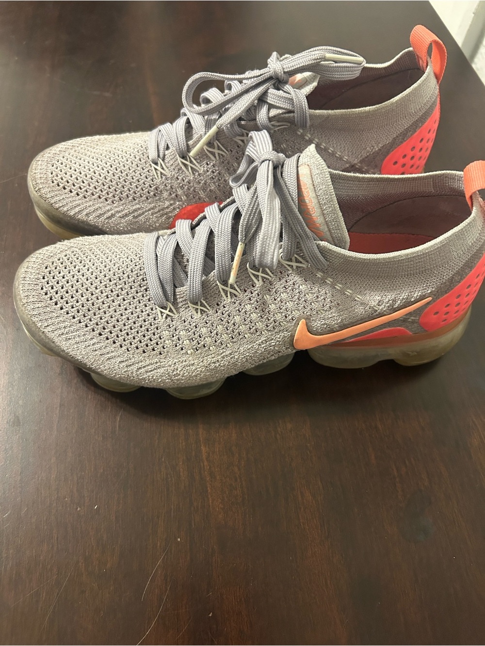 Nike Women's Flyknit VaporMax Athletic Shoes Gray with Coral Accents vapormax.